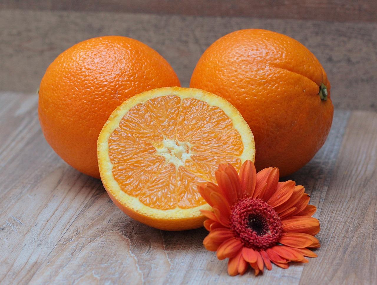 jak wycisnąć sok z pomarańczy bez sokowirówki